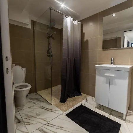 Chambre 1 Rene Cassinbalcon Wifi Mini-frigo Tv Lejlighed Nice